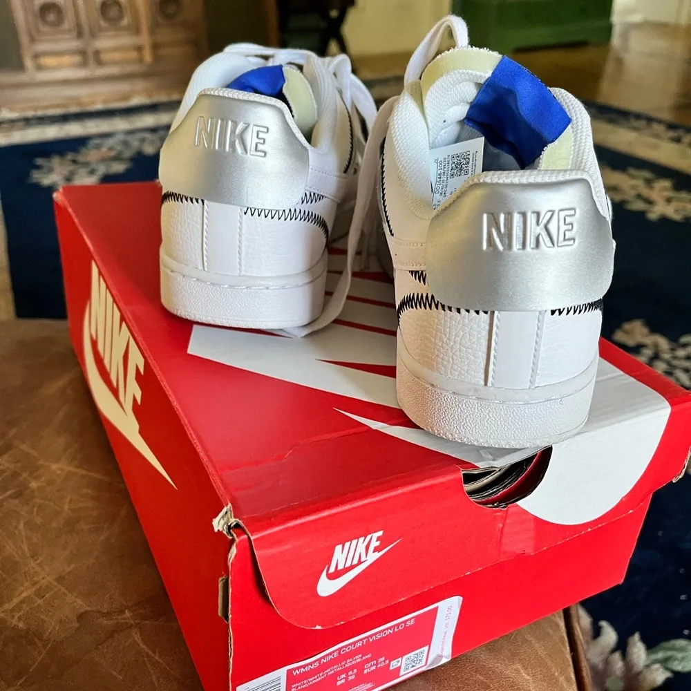 Woman’s Nike Court Vision Lo - Picture 4 of 6